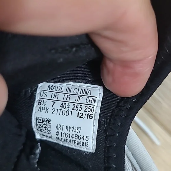 Y3 Boost Light Running Shoes Size 8.5 - Picture 10 of 12